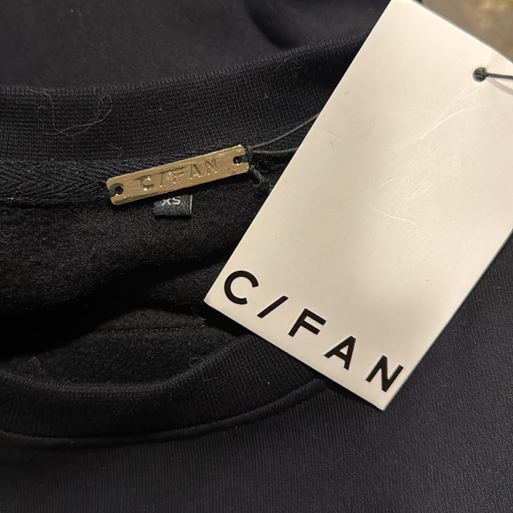 Z NWT C/Fan Designs Women’s Extra Small Rabbit Fur Accent Diamond Sweater - Picture 5 of 7